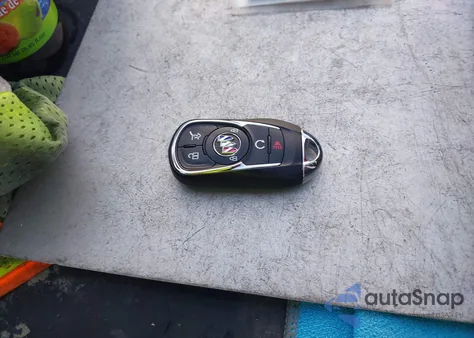 2020 Buick Envision Fwd Essence z USA, uszkodzony, nr VIN LRBFXCSA8LD227378